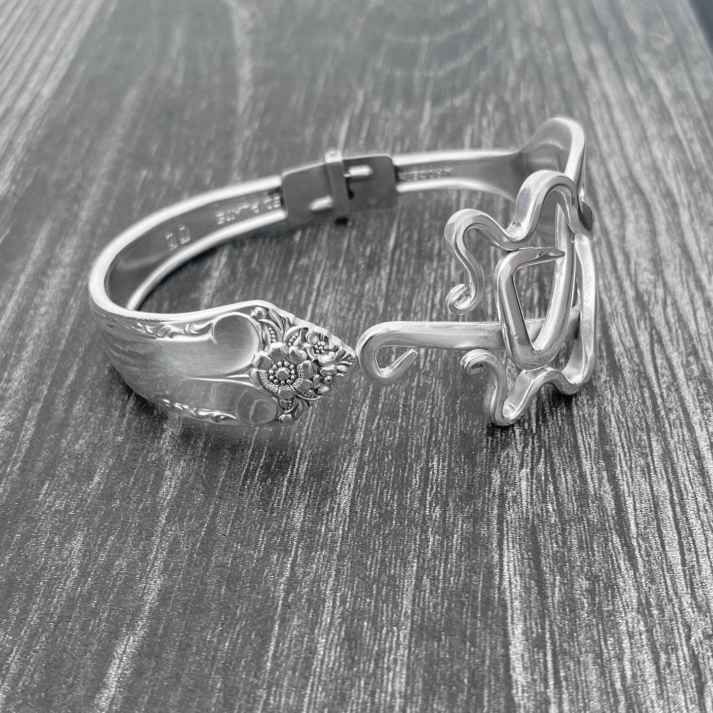 'Triangulation' Premium Fork Bracelet