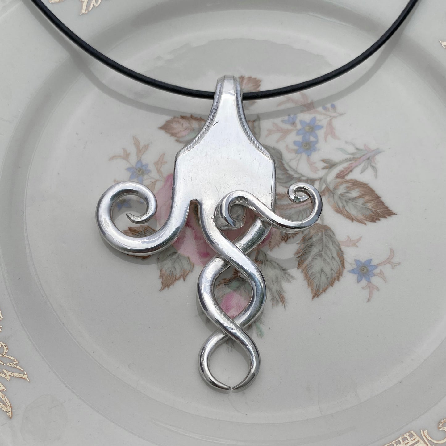 Helix 2 Fork Necklace