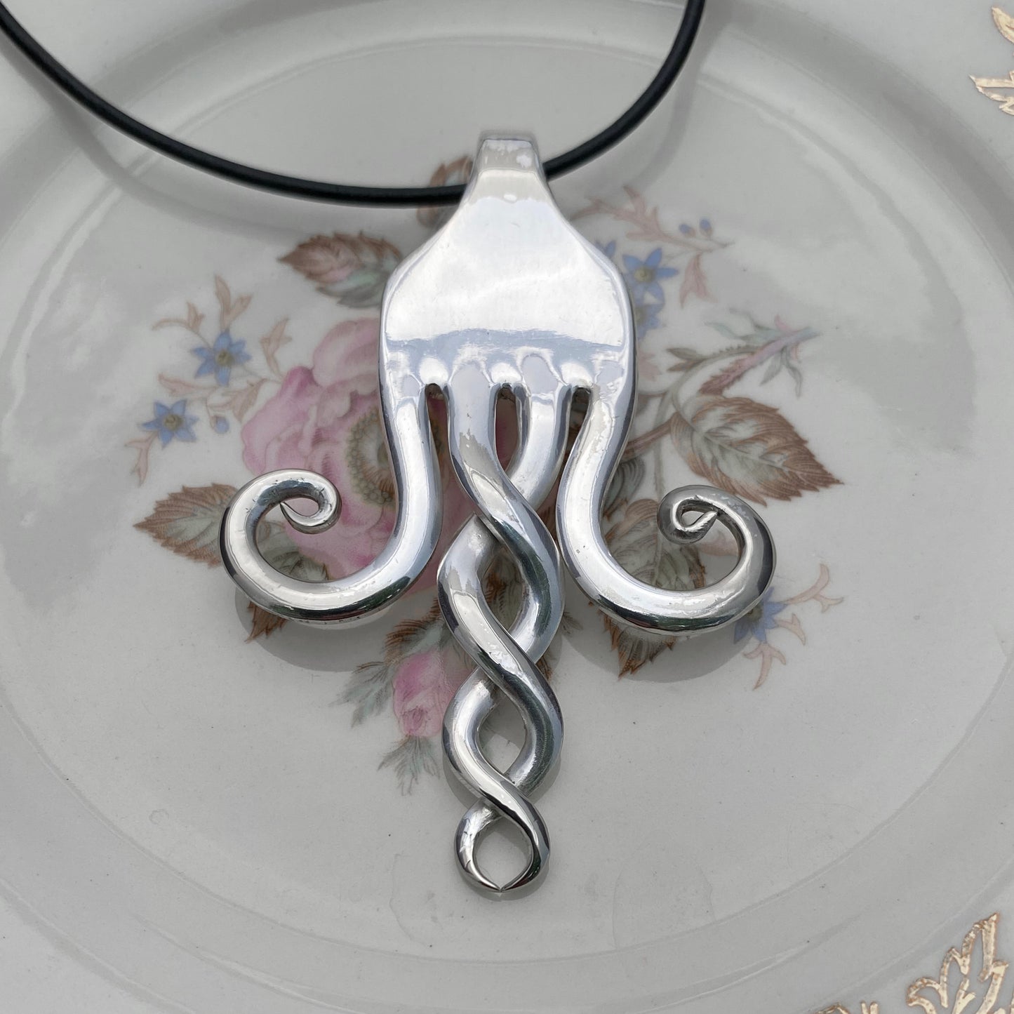 Helix Fork Necklace