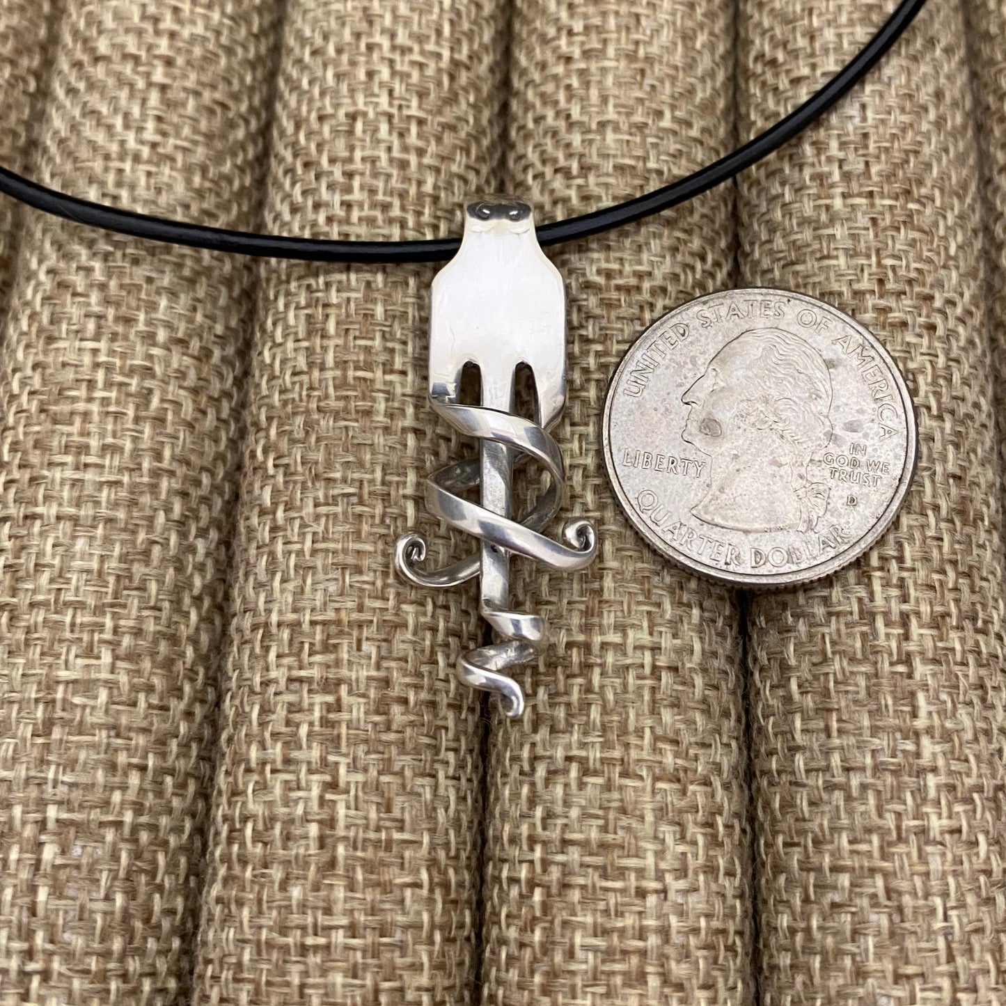 'Ribbon Dancing' Sterling Scroll Fork Necklace