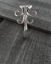 Load image into Gallery viewer, Fancy 6 Fork Bracelet
