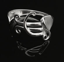 Load image into Gallery viewer, Abstract 6 Fork Bracelet
