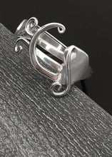 Load image into Gallery viewer, Abstract 6 Fork Bracelet
