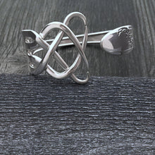 Load image into Gallery viewer, Celtic Knot Fork Bracelet
