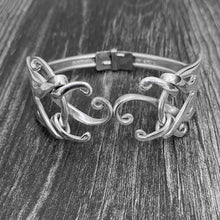Load image into Gallery viewer, &#39;Vigor&#39; Double Fork Bracelet
