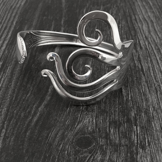 Flame 2 Fork Bracelet